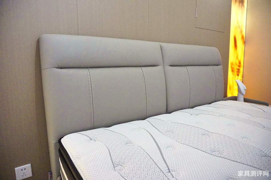 b9d31af5ac391566210e99bd1d0c9e0d.jpg 8_副本.jpg