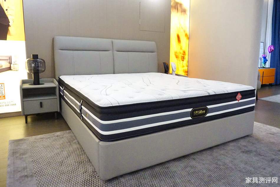 afe9ba8c718e3b8a3b0cf2294aa205c6.jpg 1_副本.jpg