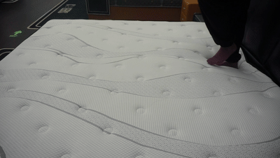 74b9bd2375a158260559bea6782950f6.gif 11.gif