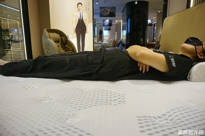 芝华仕5星软床测评:一款具有幸福感的床垫 动静皆惬意(型号:波恩床垫)(图17) 17.jpg