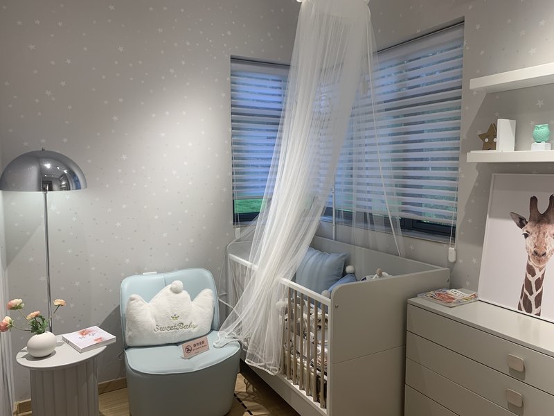 如何选择适合儿童房的灯具 儿童房灯具指南