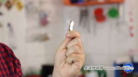 巧对容器内部及窗外面的玻璃进行清洁