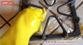 油腻的火炉架，轻松巧变新！