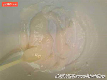 有效去除磁砖缝里霉斑的好方法(图4) 有效去除磁砖缝里霉斑的好方法