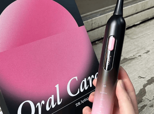 电动牙刷哪个牌子好用？5款优质产品实测对比，教你怎么选到优品 (图5)