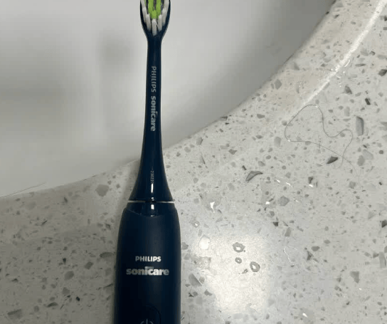 电动牙刷哪个牌子好用？5款优质产品实测对比，教你怎么选到优品 (图9)